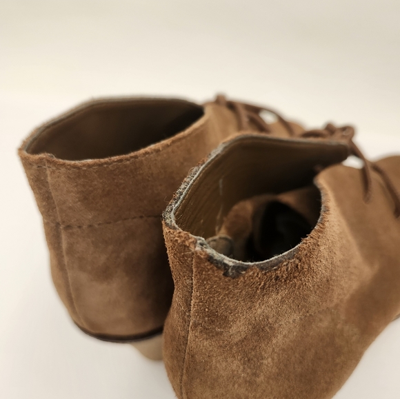 Kelsi Dagger Tan Brown Suede Wedge Lace Up Bootie Womens 8.5 - Picture 7 of 13